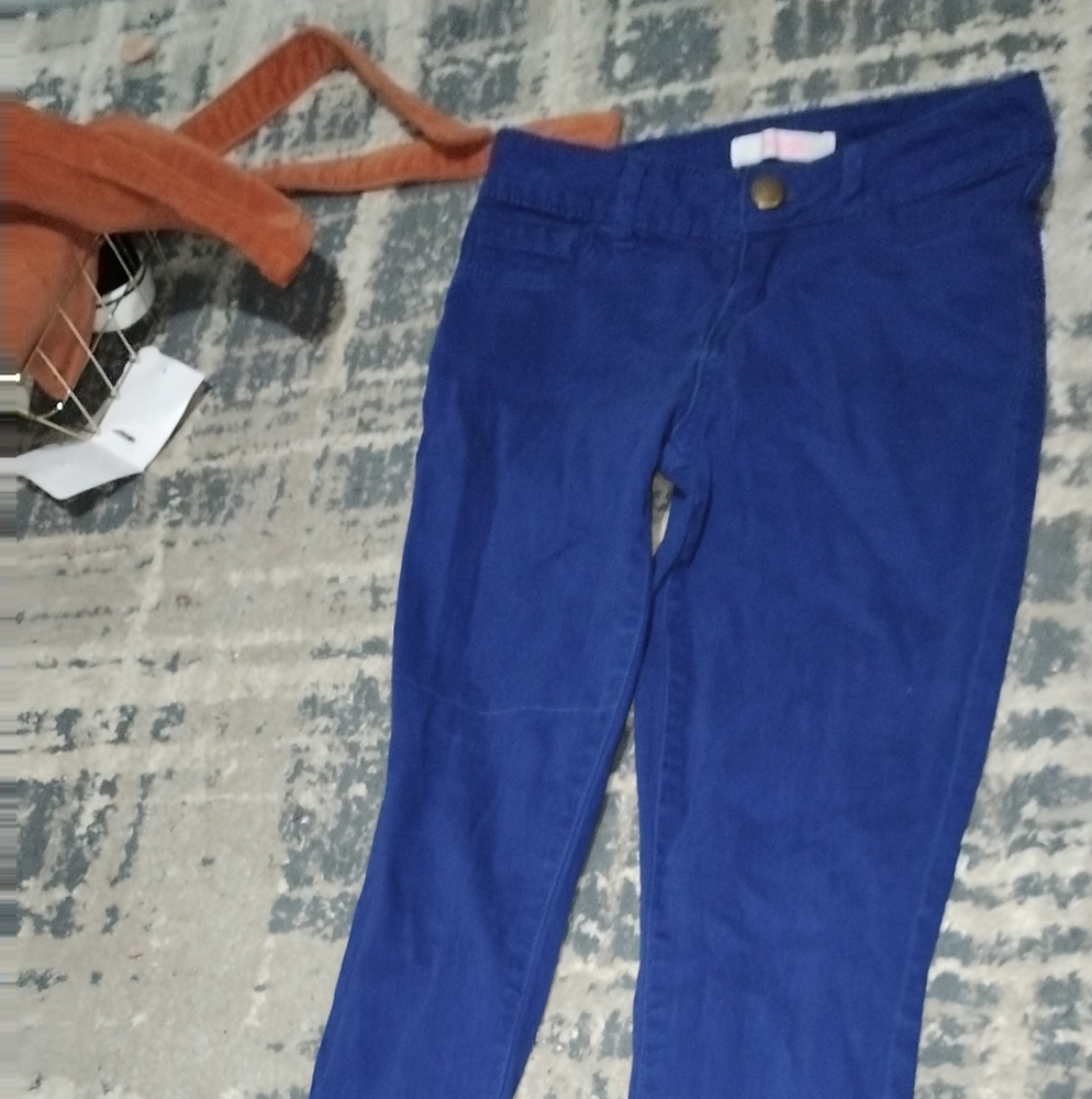 Blue skinny jeans